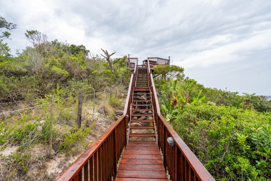 3 Bedroom Property for Sale in Seafield Eastern Cape